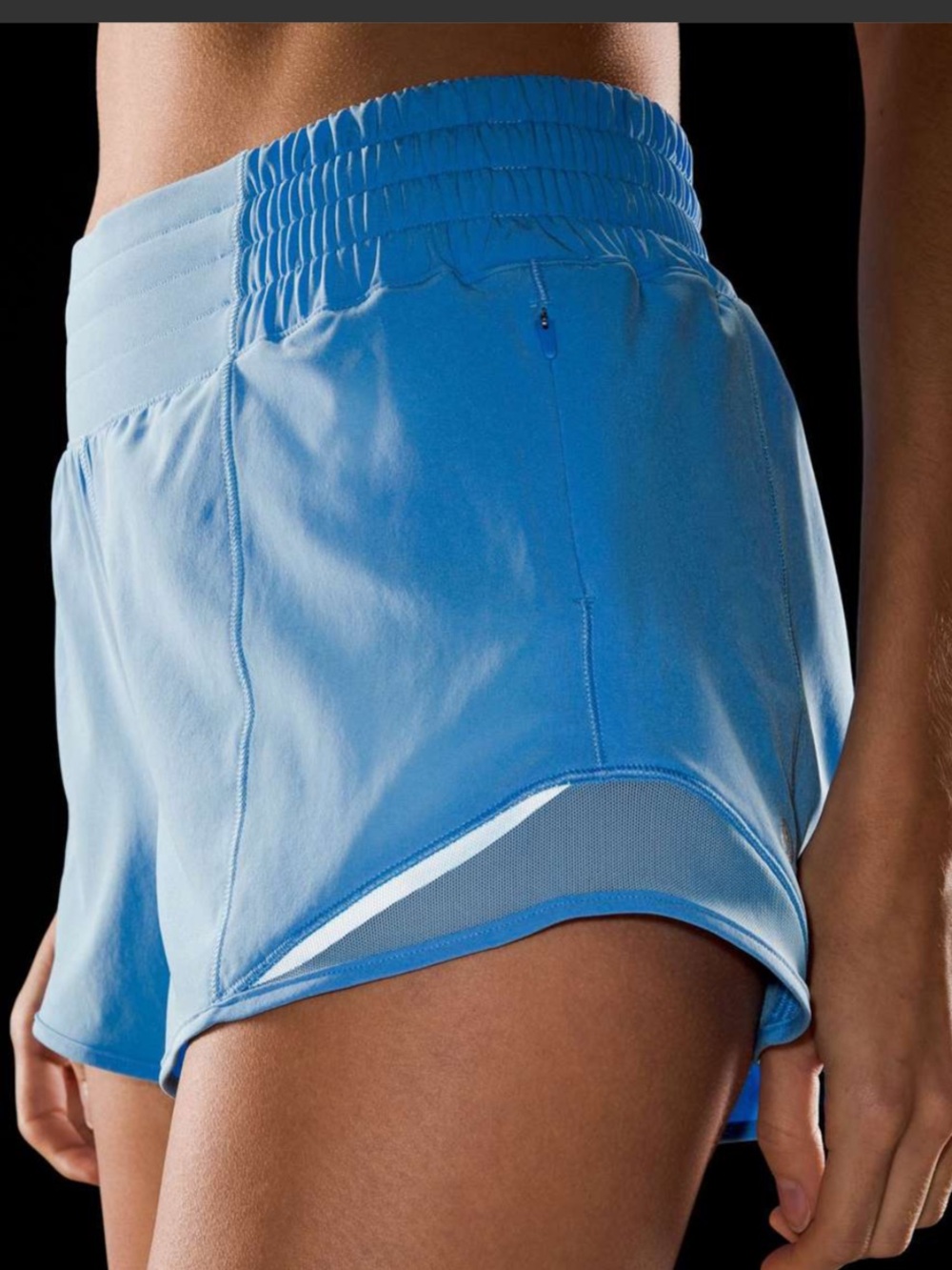 LULULEMON Hotty Hot High-Rise Lined Short 2.5" sz 8